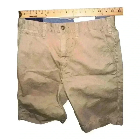 Polo Ralph Lauren Tan Relaxed Fit Shorts, Size 30W - Picture 5 of 7